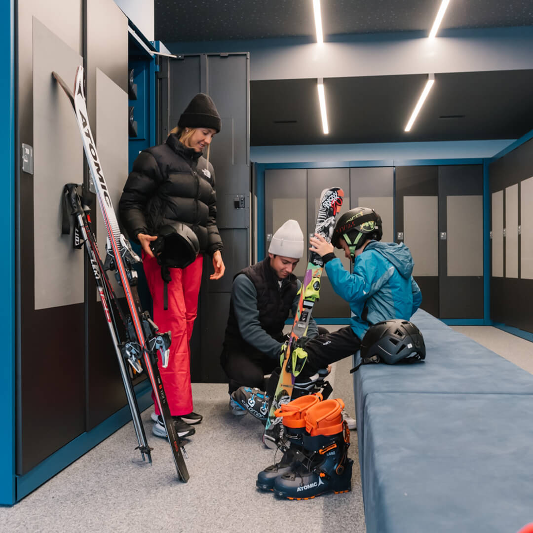 deposito sci, scarponi e attrezzature - Ski Area Valandrea - Livigno