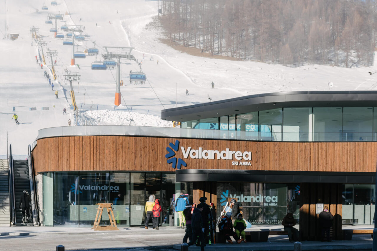 ski area valandrea from the street in the center of Livigno